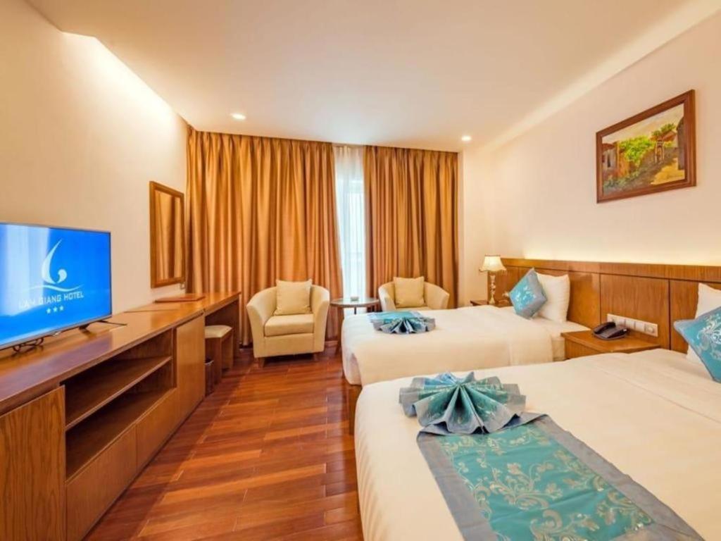 Lam Giang Hotel Вінь Екстер'єр фото