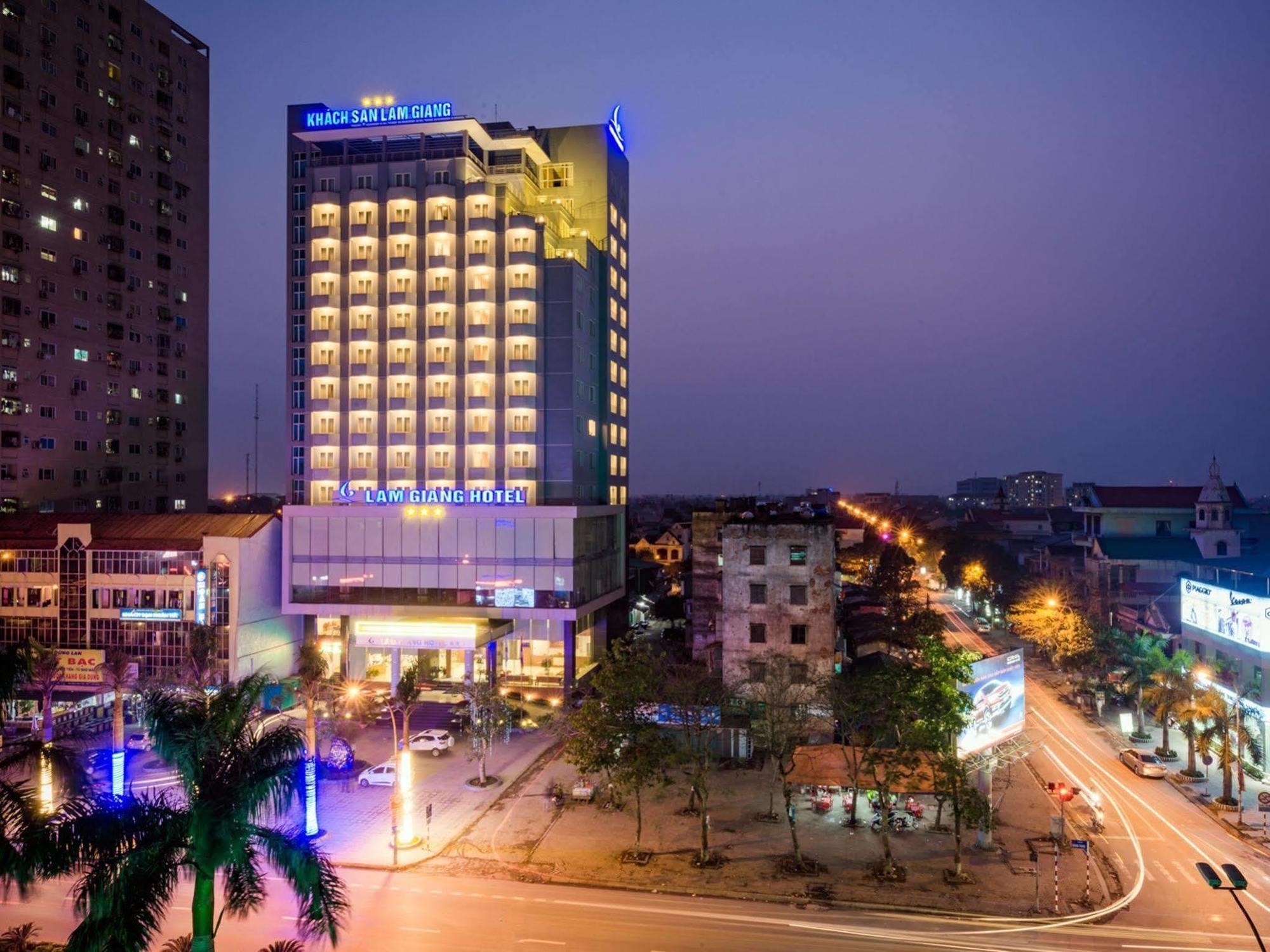 Lam Giang Hotel Вінь Екстер'єр фото